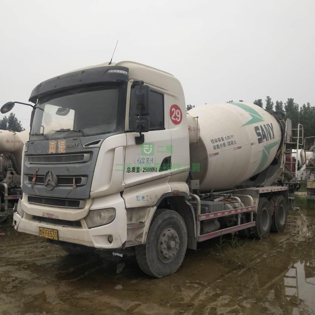 低價出售豪沃二手12方混凝土攪拌車 全國包過戶 可分期