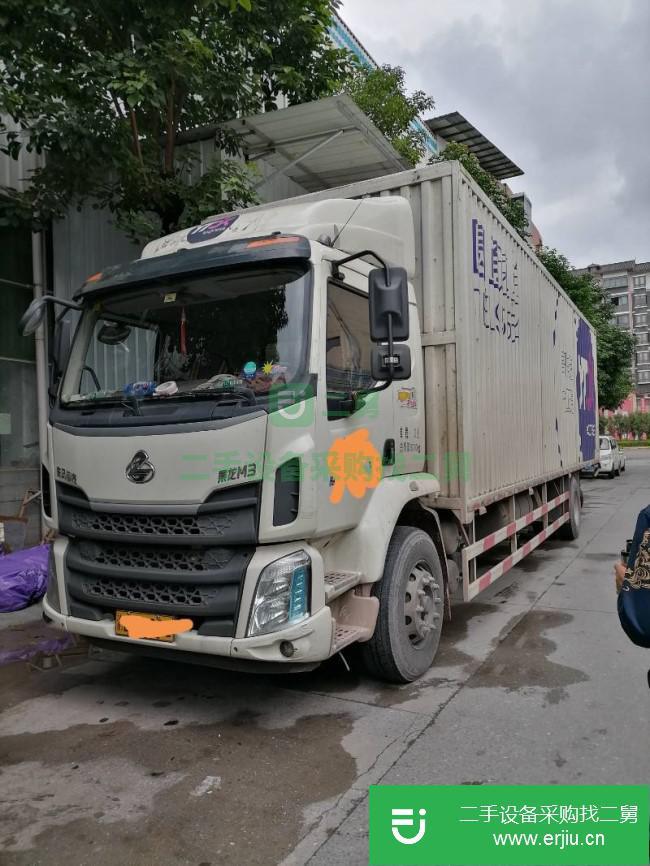 重慶出售二手東風柳汽9.8米廂式貨車