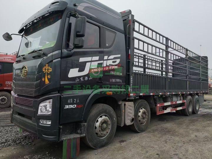 出售18年解放JH6載貨車9.6米
