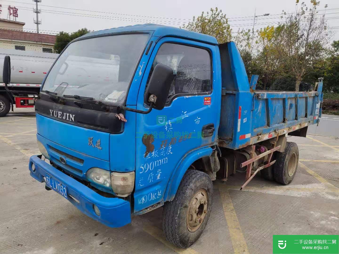 江蘇出售二手上汽躍進(jìn)130馬力自卸車