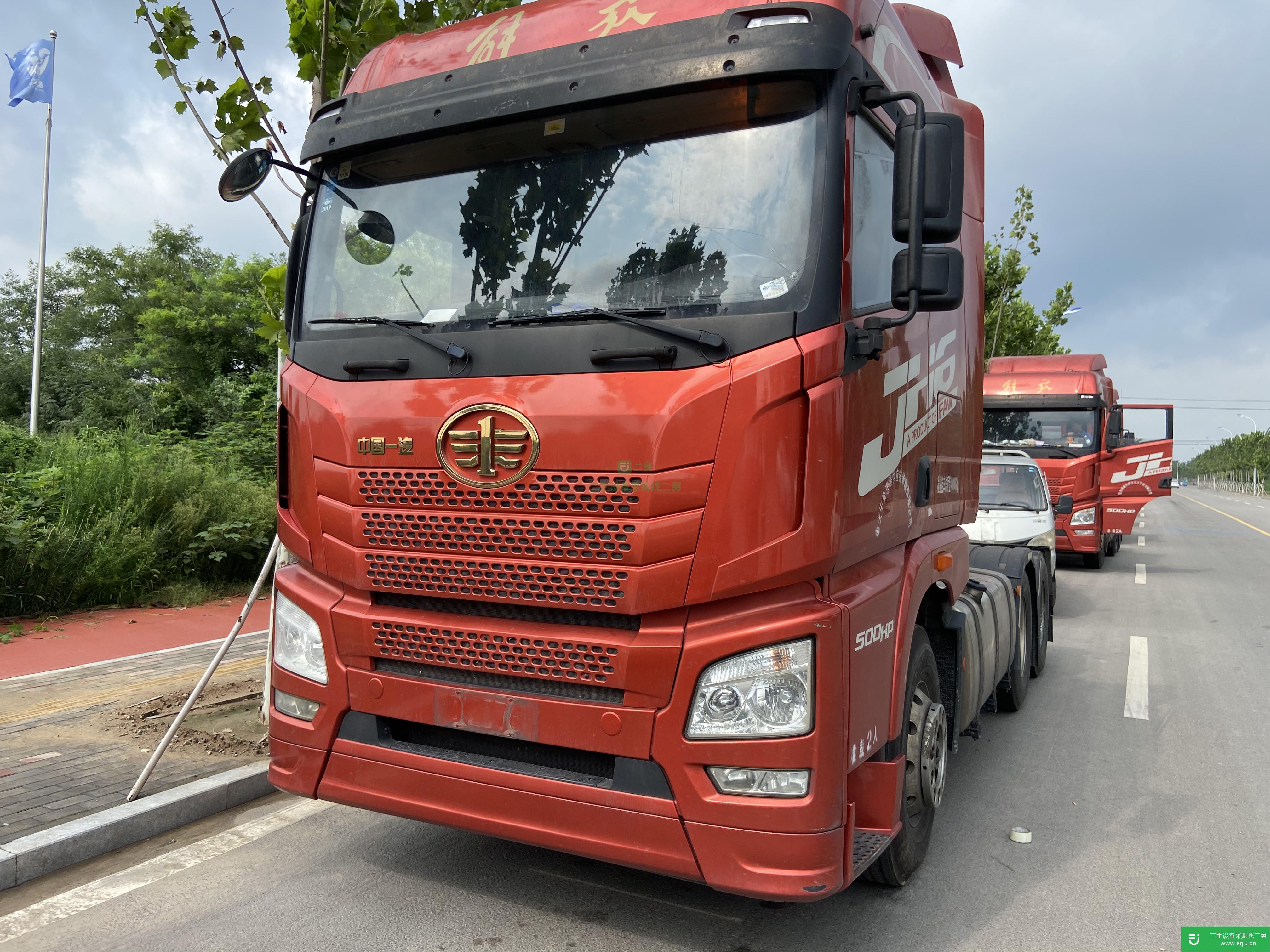 山東出售二手一汽解放500馬力牽引車
