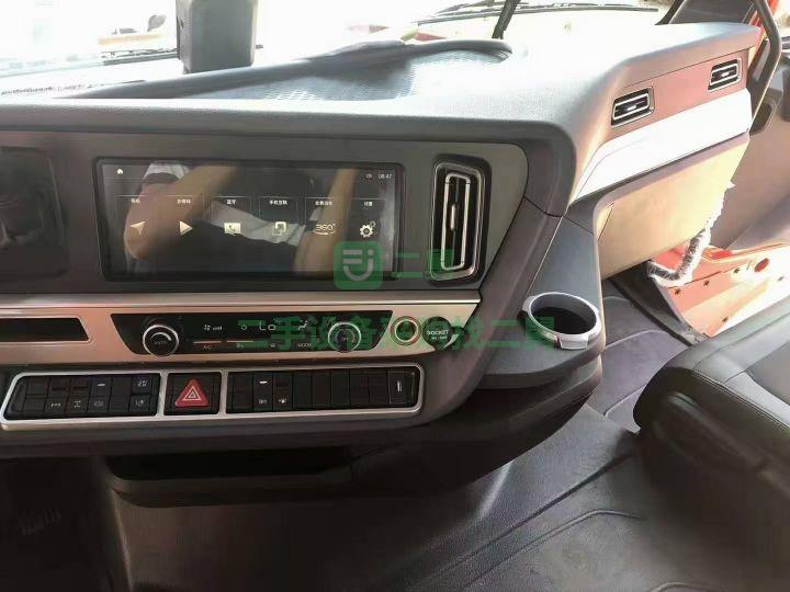 出售豪沃TH7牽引車540馬力帶液緩