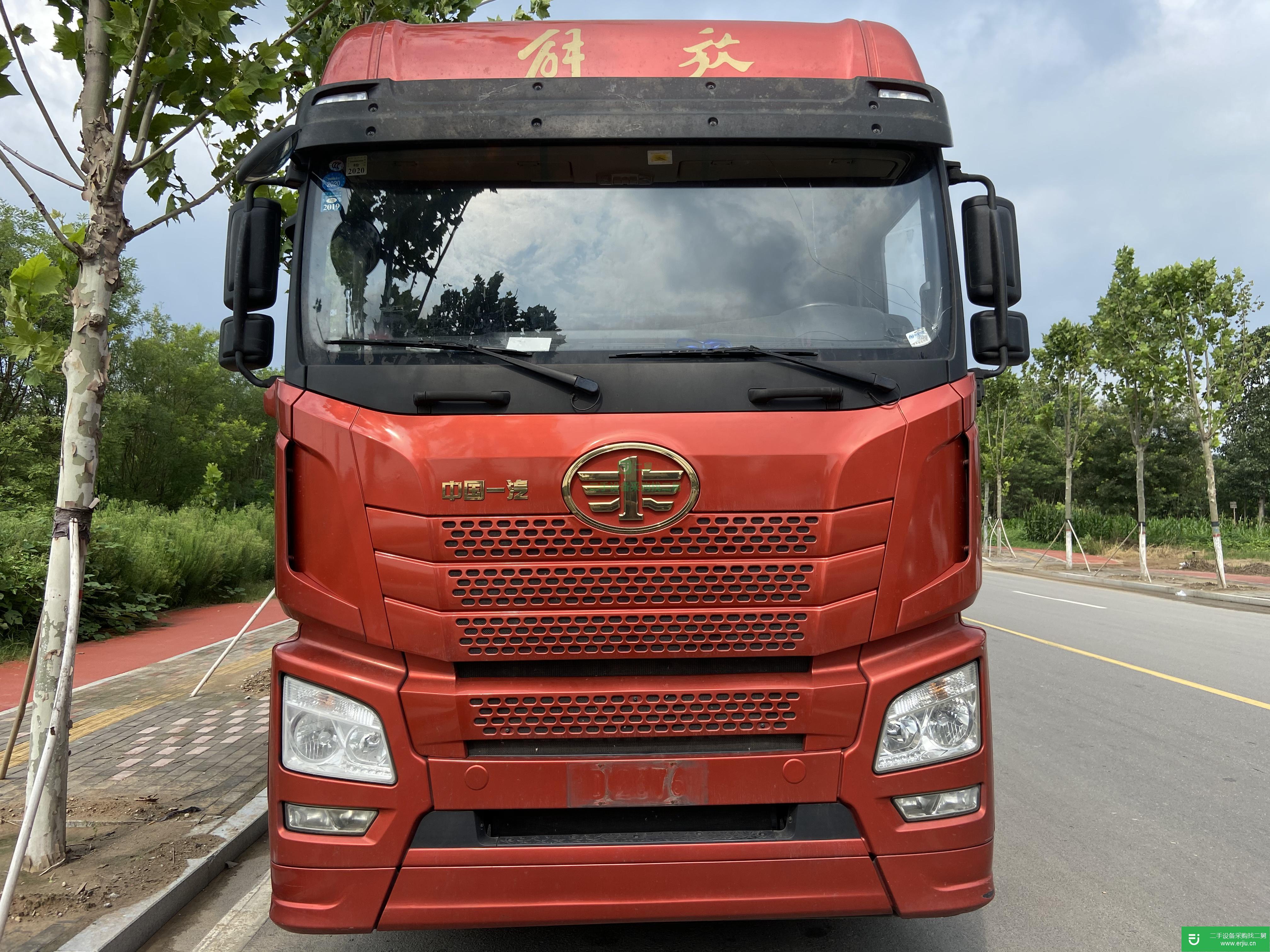 山東出售二手一汽解放500馬力牽引車