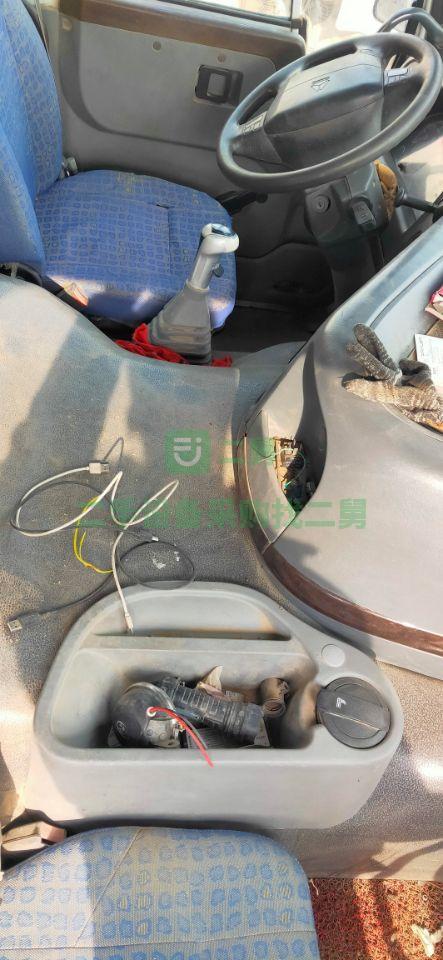 出售14年的豪沃亞特大十二方攪拌車，車況良好