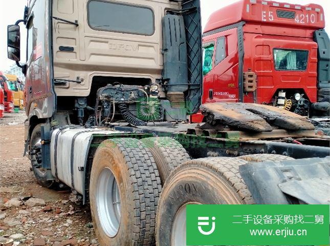 江蘇出售二手東風天龍520馬力牽引車油耗低動力強