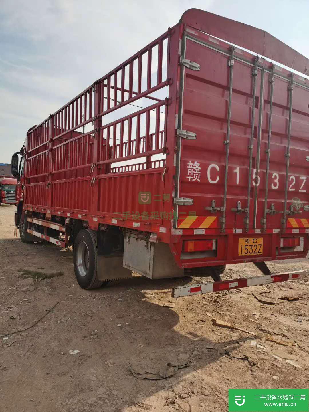 江西出售二手東風柳汽240馬力貨車