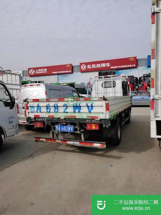 湖北出售二手上汽躍進單排4米2平板貨車