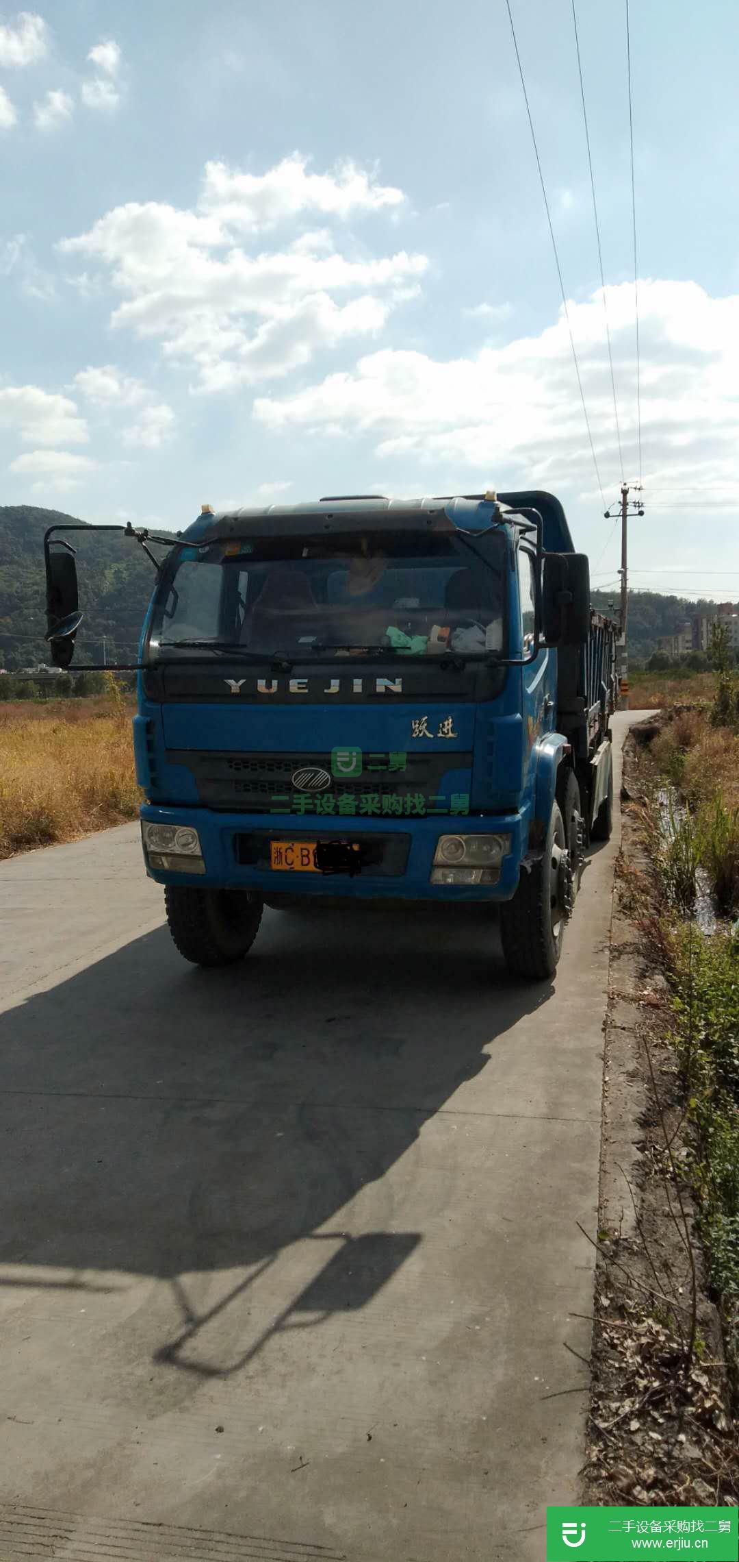 浙江出售二手上汽躍進(jìn)160馬力自卸車(chē)