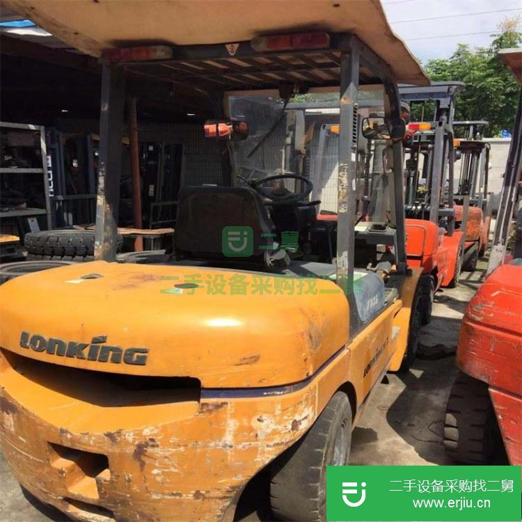 上海出售二手龍工十噸叉車