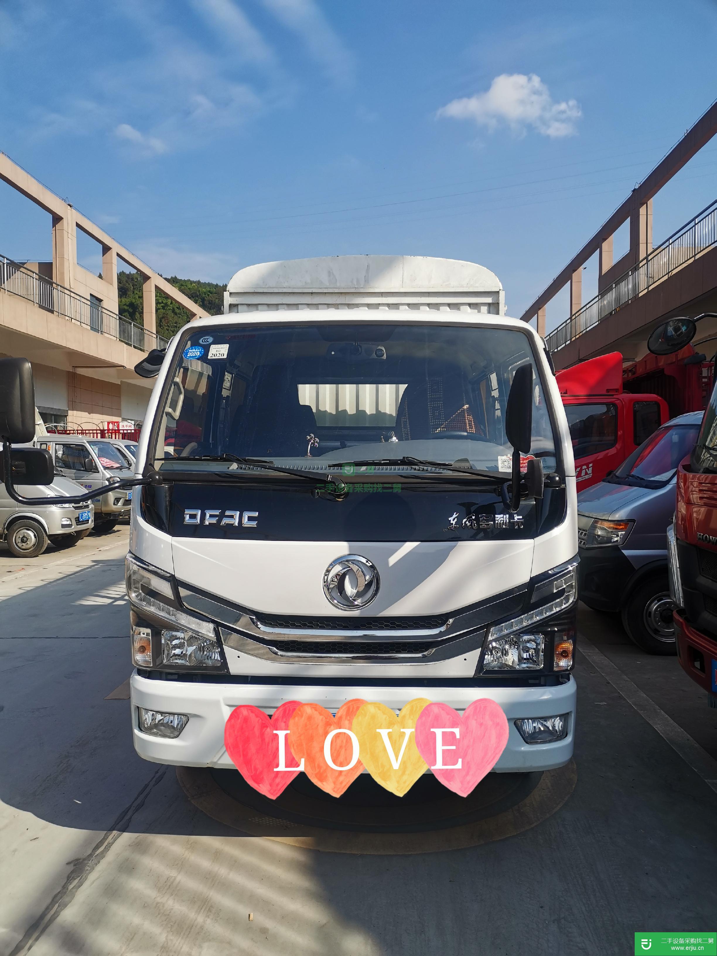 四川出售二手東風多利卡平板貨車490馬力