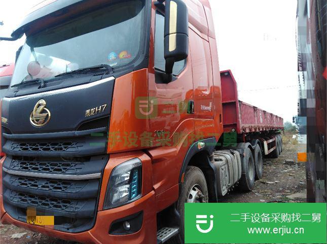 四川出售二手東風(fēng)柳汽550馬力半掛車