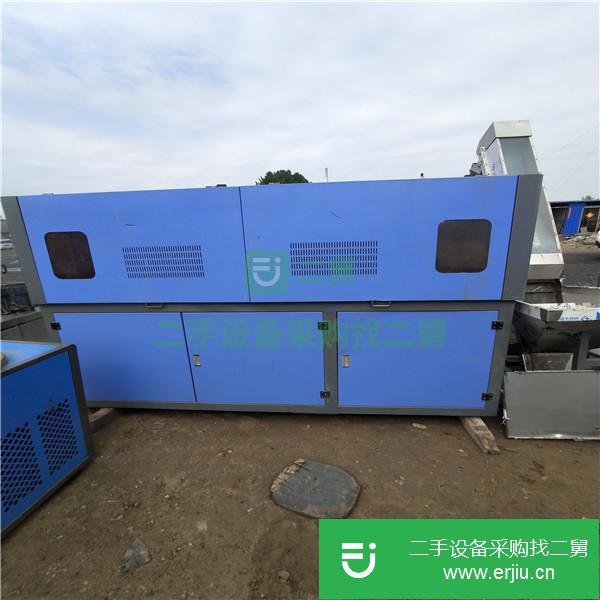 山東出售二手半自動吹瓶機