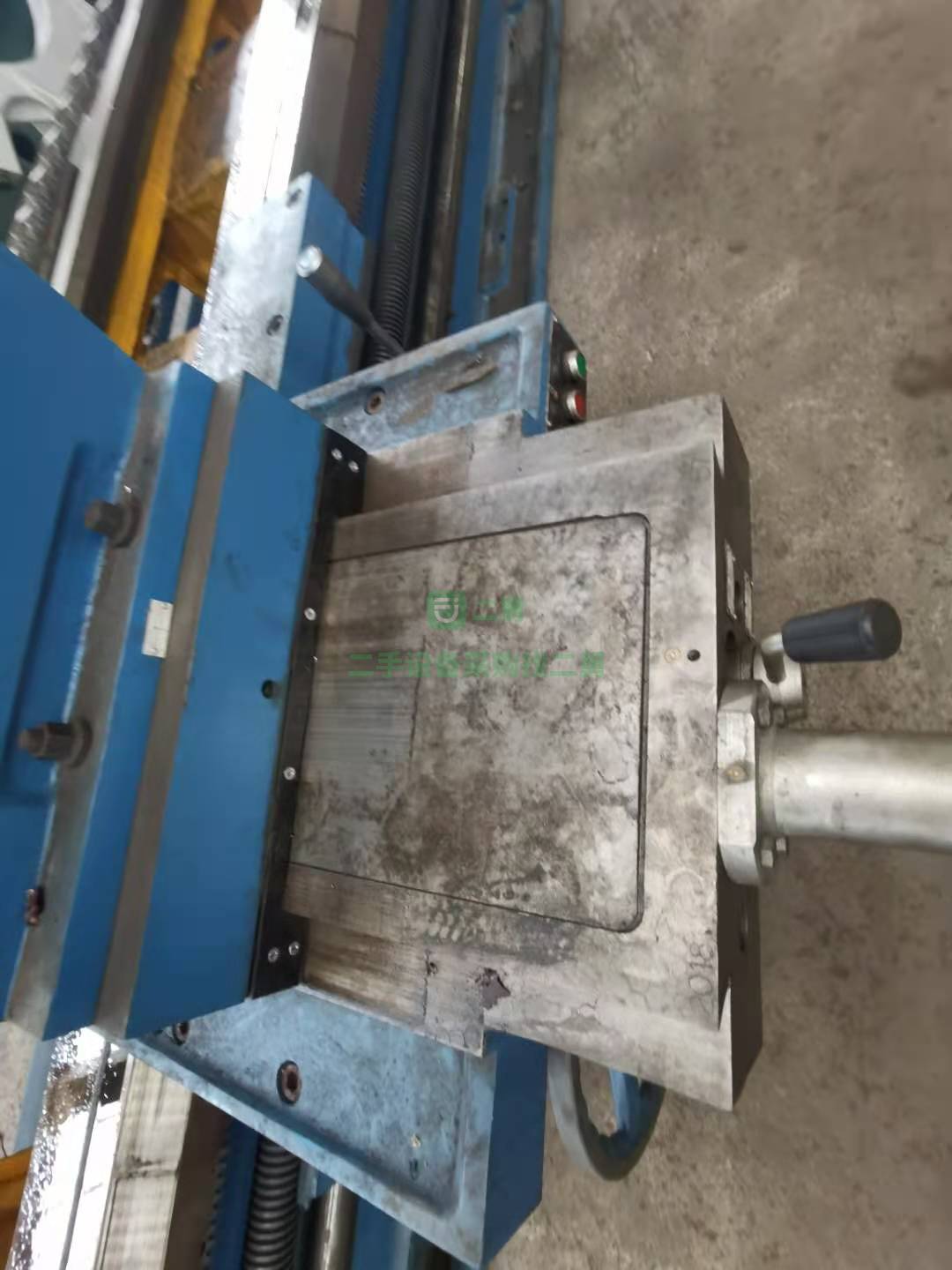 出售一臺車床生產廠家：安陽鑫盛機床股份有限公司車床型號