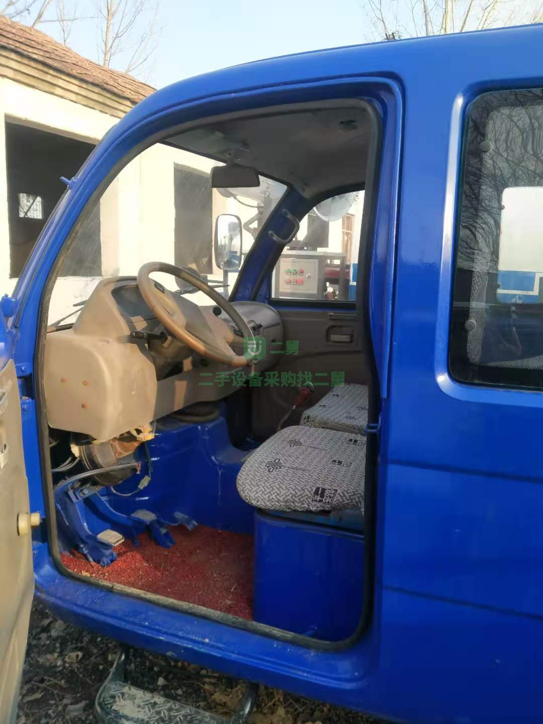 急售一臺五征奧翔1600，3方分體式吸糞車