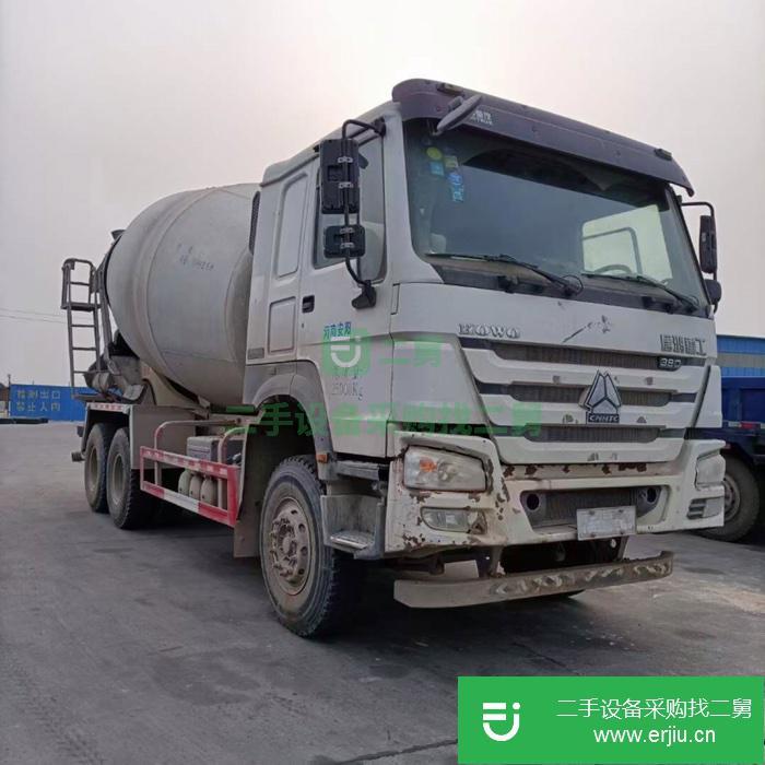 山東出售二手唐鴻重工380馬力攪拌車