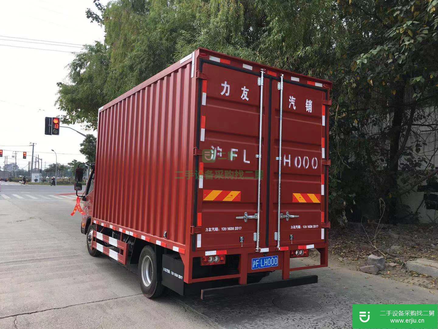 上海出售二手福田奧鈴130馬力貨車