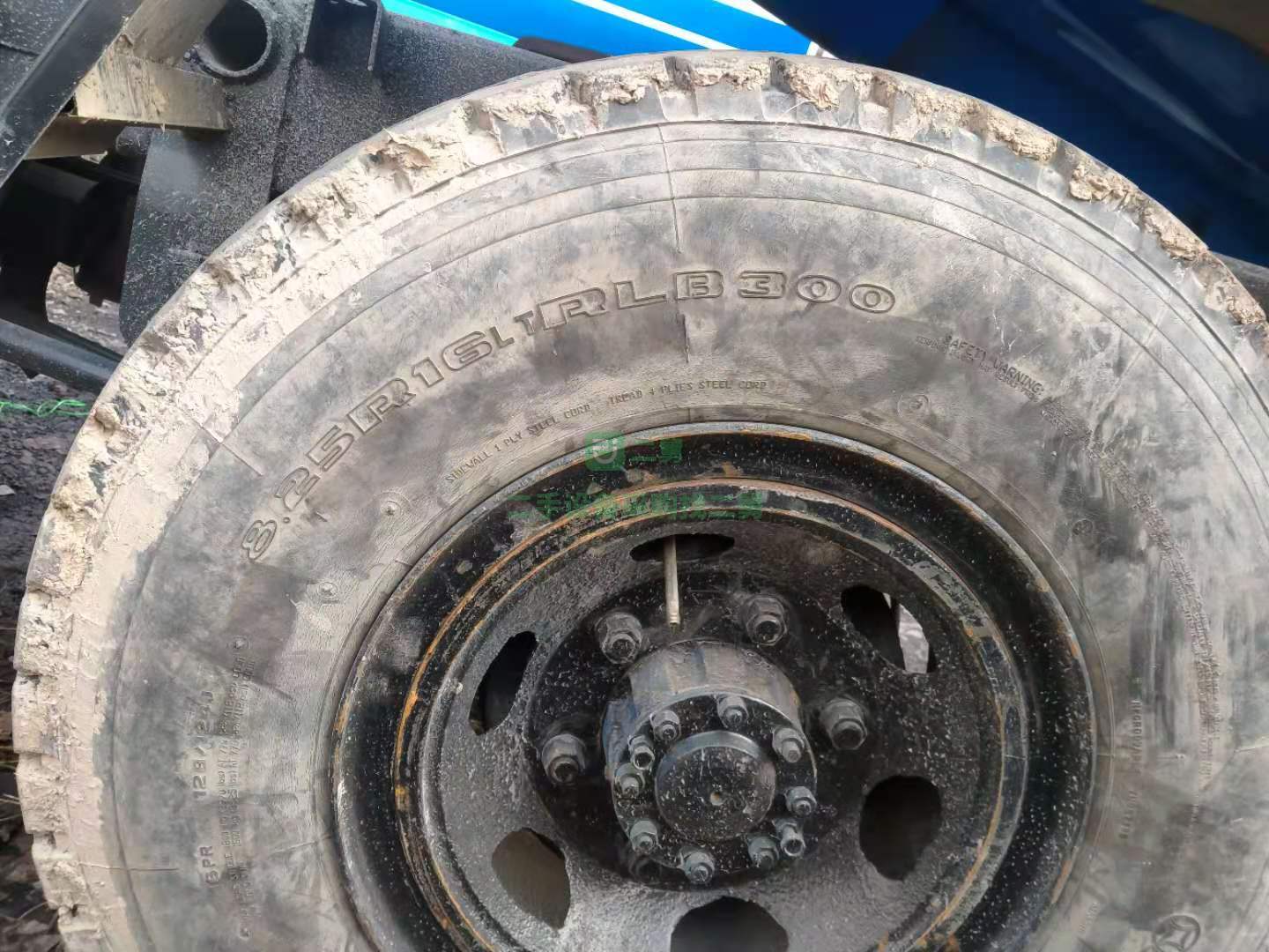 急售一臺五征奧翔1600，3方分體式吸糞車