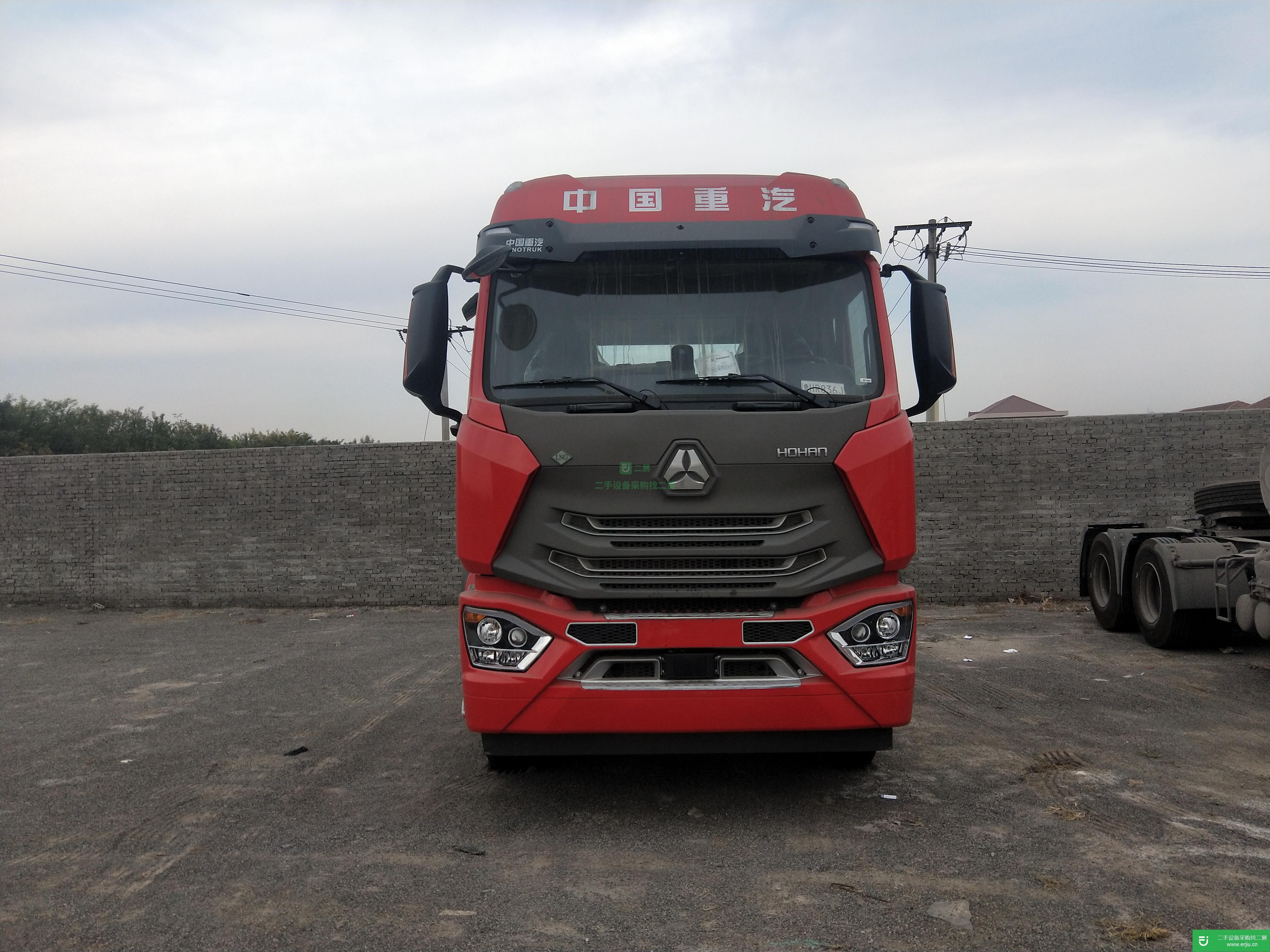 河北出售二手重汽豪瀚440馬力牽引車