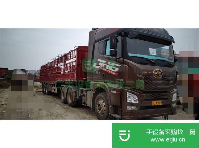 江西出售二手青島解放JH6國五550馬力牽引車