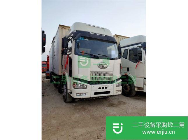 江西出售二手一汽解放J6P前四后四260馬力箱式貨車