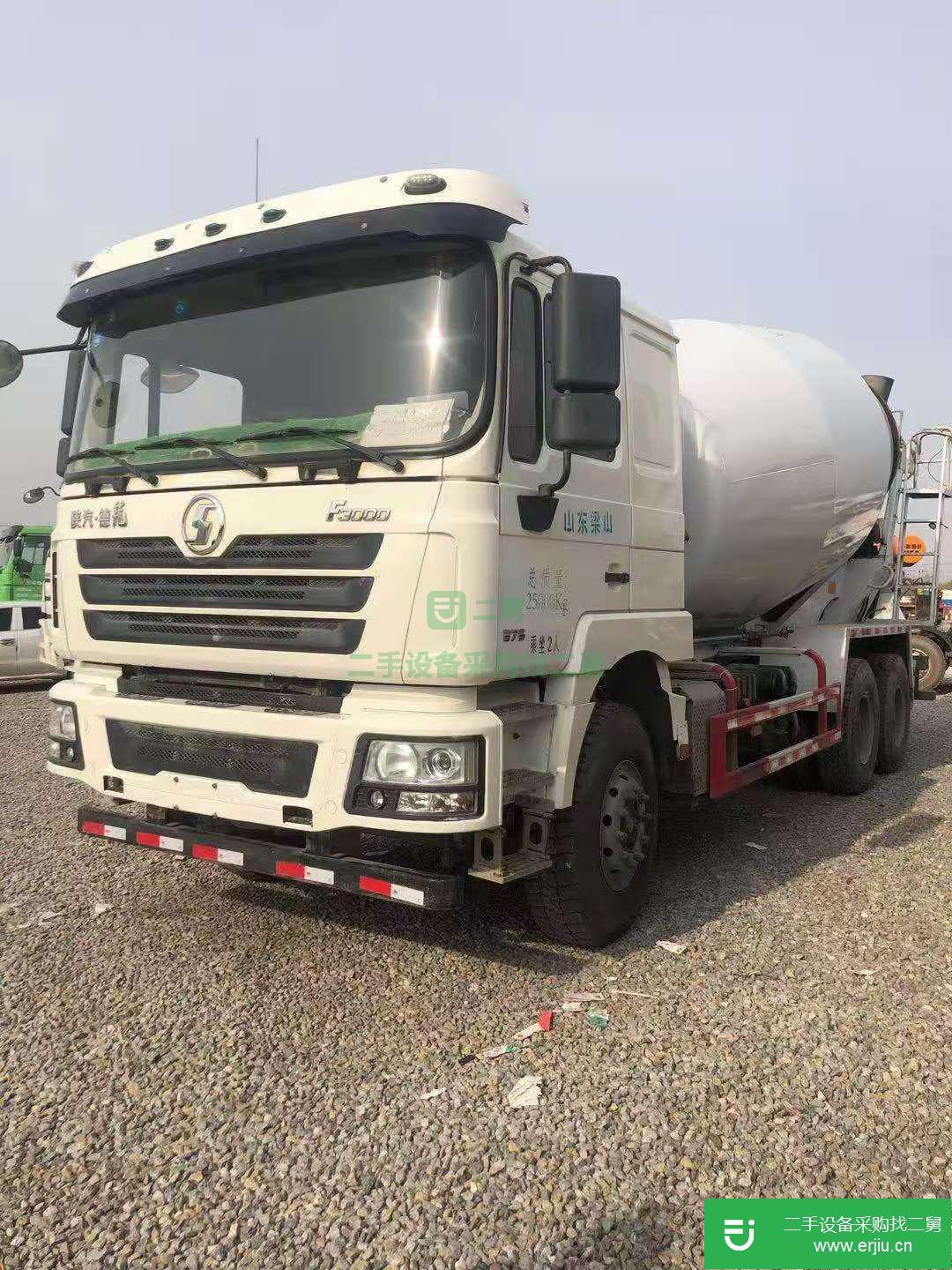 山東出售二手唐鴻重工380馬力攪拌車