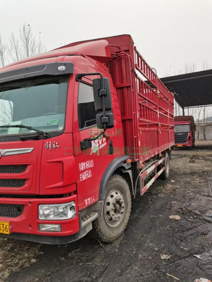 出售一臺五個月國六解放麟VH四缸八速二百二全保險貨車，車況精品輪胎九九成新