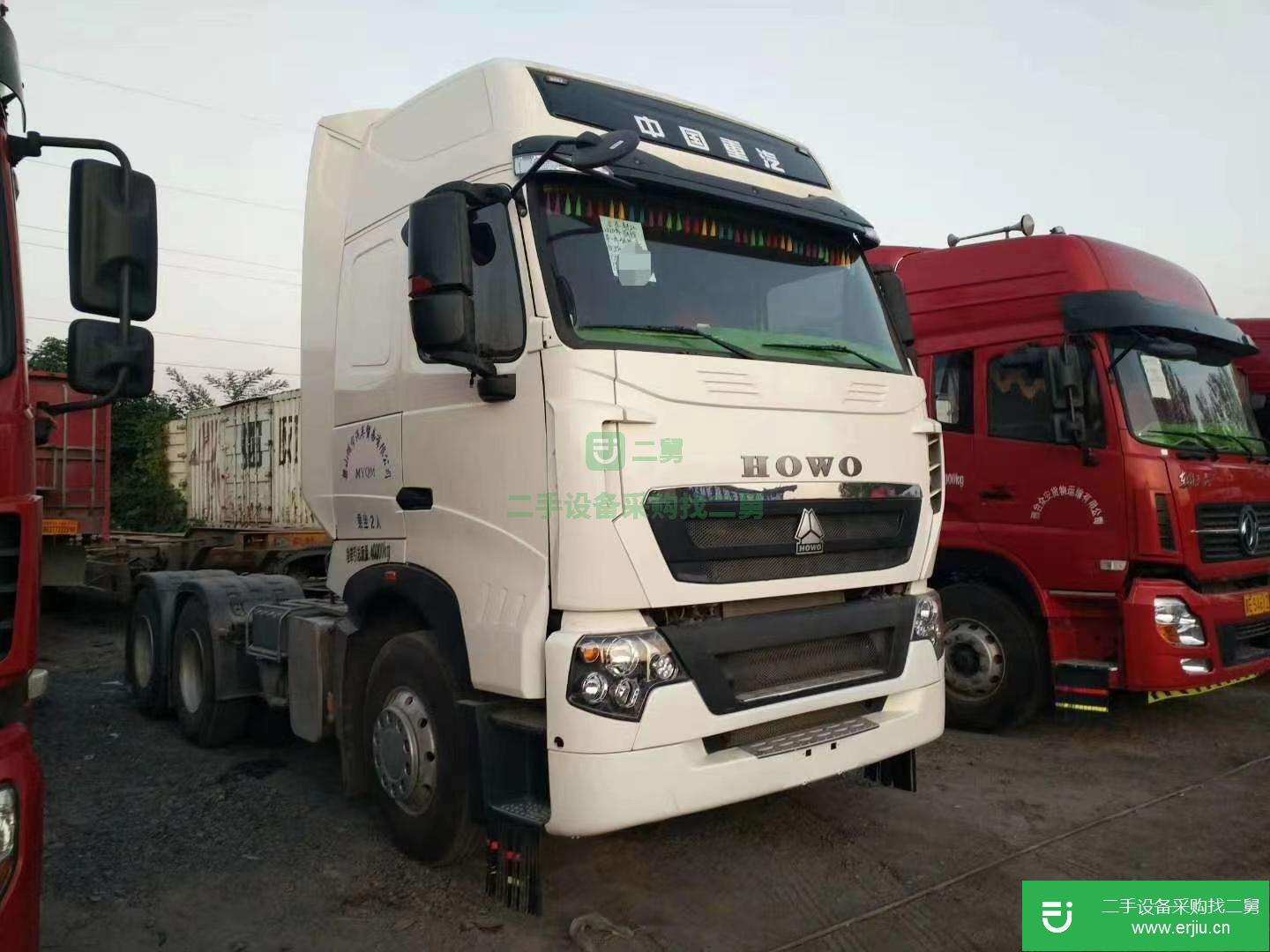 山東出售二手重汽豪沃440馬力牽引車