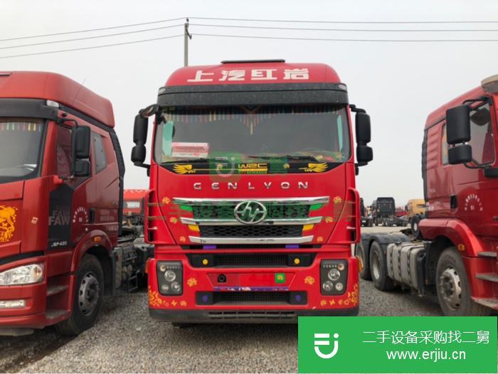 山東出售二手上汽紅巖560馬力牽引車