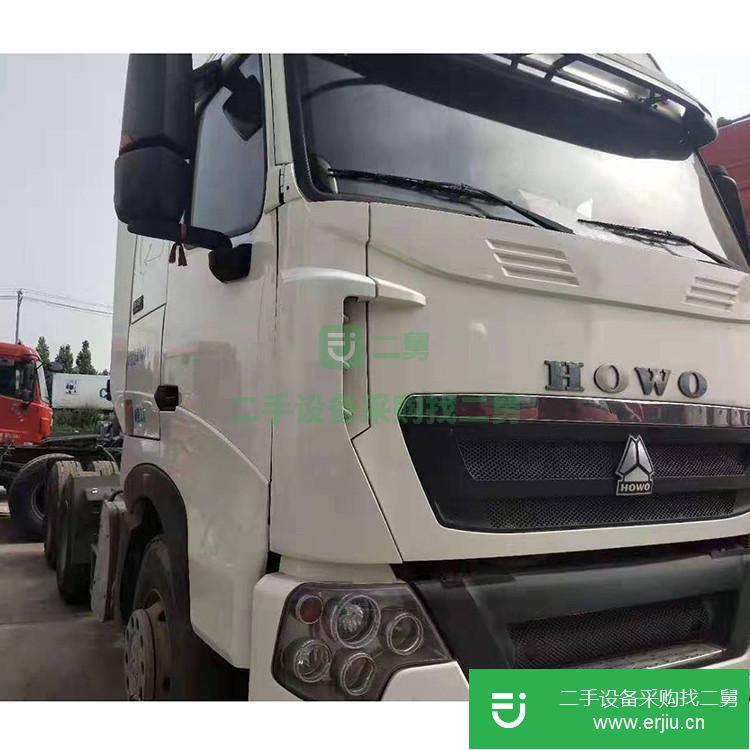 山東出售二手豪沃牽引車