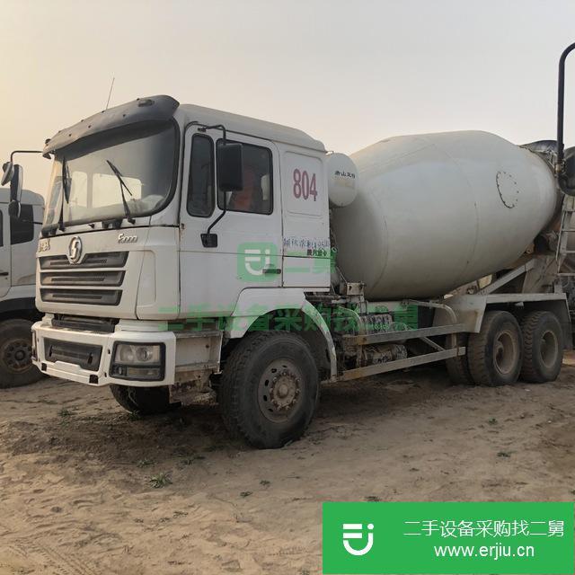 山東出售二手豪沃大12方混凝土攪拌車