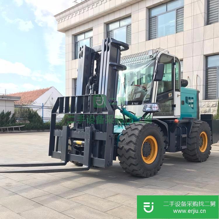 山東出售二手華亞凱大四驅后傳向柴油叉車