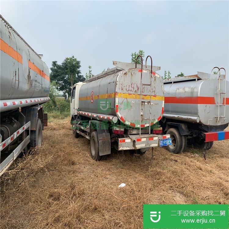 山東出售二手15噸油罐車