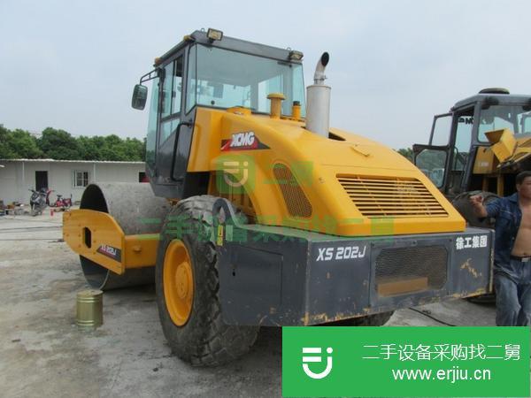 天津出售二手九成新徐工壓路機