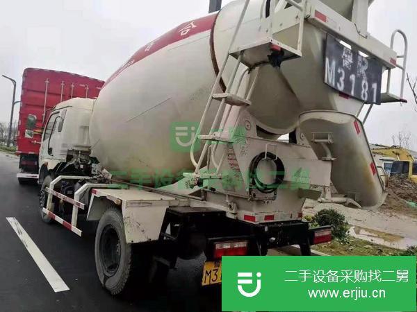 四川出售二手東風華康7方攪拌車