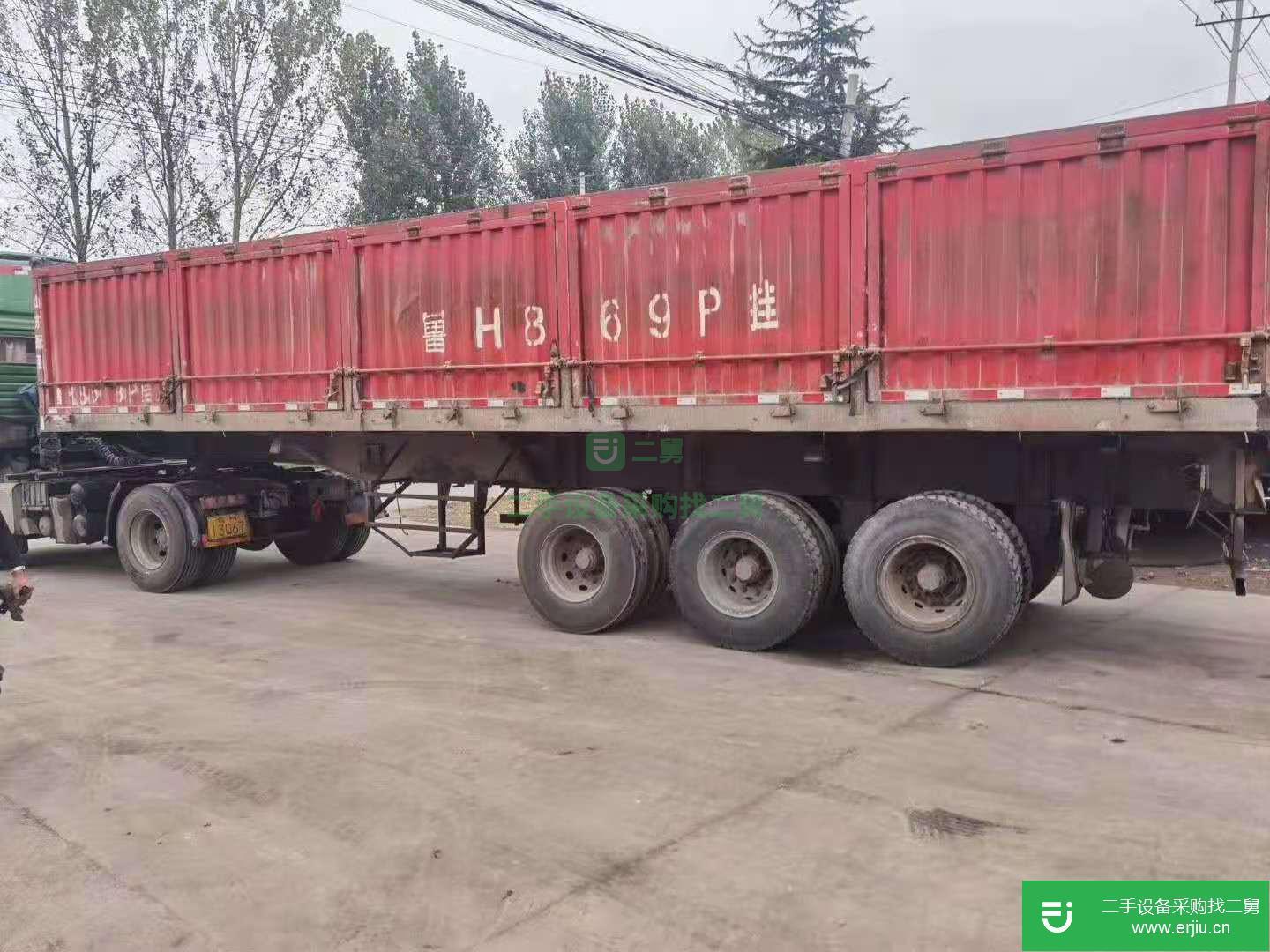 山東出售二手11*1.5米高側(cè)翻掛車(chē)