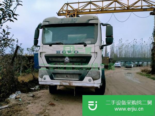 江蘇出售二手17年豪沃輕量化攪拌車15方