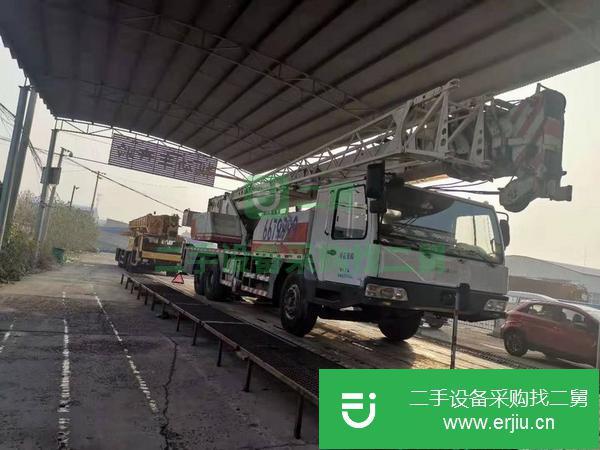 河南出售二手中聯(lián)25v5吊車(chē)