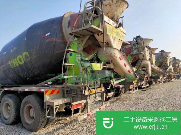 安徽出售二手德龍大12方攪拌車，中聯重科上裝，手續齊全包提檔過戶