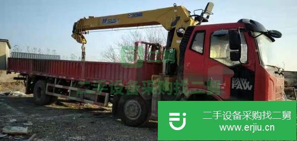 湖北出售二手解放國五12噸隨車吊車廂8.6米大柴240馬力