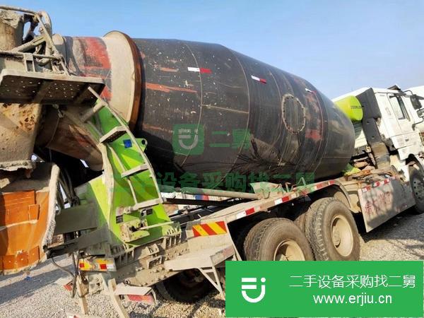 安徽出售二手德龍大12方攪拌車，中聯重科上裝，手續齊全包提檔過戶