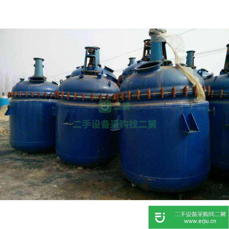 山東出售二手5噸搪瓷反應(yīng)釜