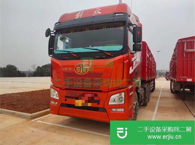 江西出售二手青島解放JH6重卡460馬力半掛車
