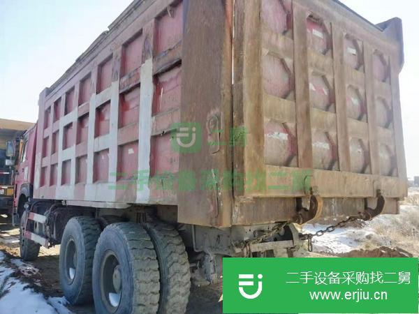 山西出售二手18年豪沃5.8米大箱自卸車