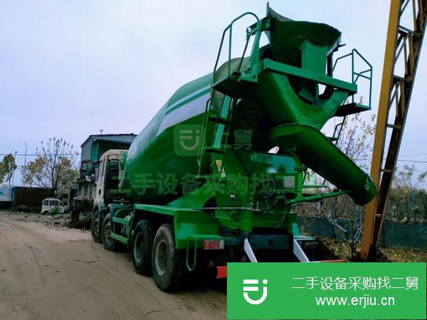 江蘇出售二手17年豪沃輕量化攪拌車15方