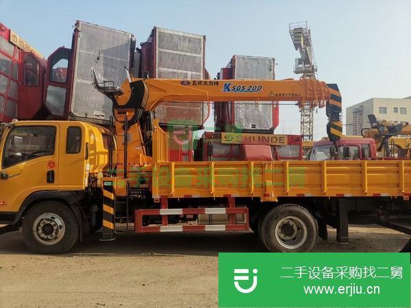 湖北出售二手大運4400軸距隨車吊8噸四節臂