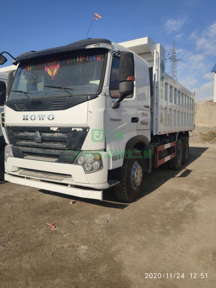 出售18年國(guó)五沒手續(xù)豪沃T7H后八輪自卸車