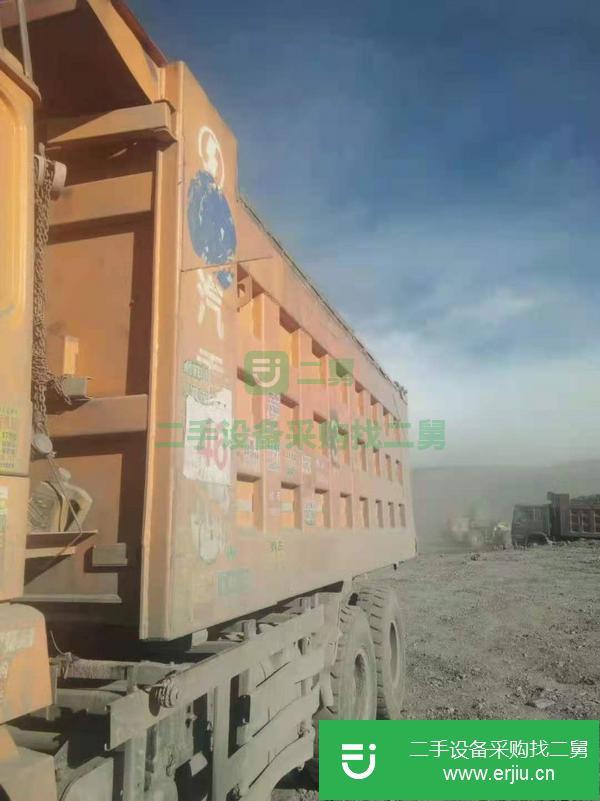 山西出售二手德龍三橋380馬力5.8米大箱自卸車