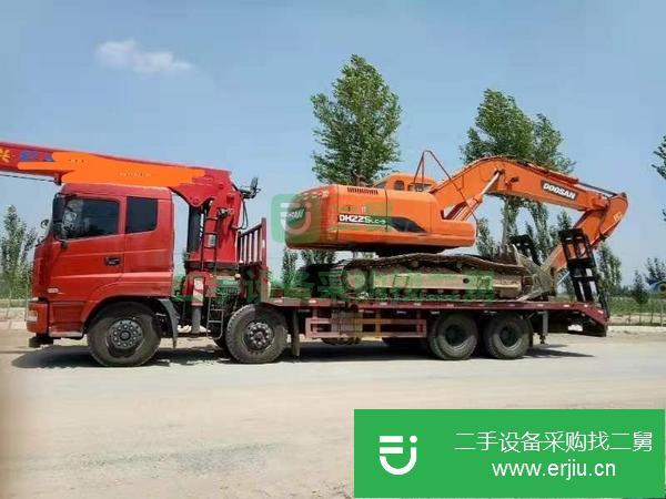 內蒙古出售二手17年東風御龍前四后八隨車吊