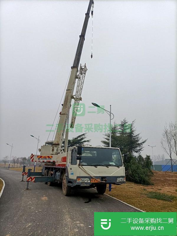 河南出售二手中聯(lián)20噸汽車吊手續(xù)齊全精品車況