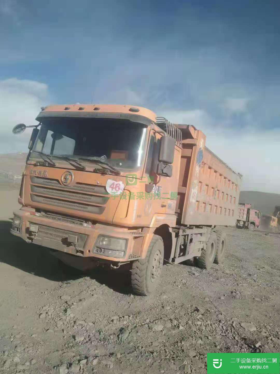 山西出售二手德龍三橋380馬力5.8米大箱自卸車
